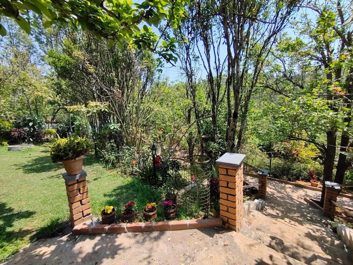 Silver Spruce Entire Nature Villa โกตากิริ ภายนอก รูปภาพ